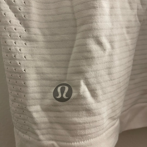 Lululemon Shirt - Picture 3 of 3